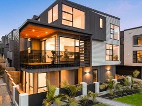 2/27 Hastings Road, Mairangi Bay, Auckland
