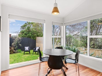 10 Loasby Crescent, Newlands, Wellington