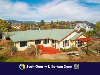 21 Harcourt Place, Wakefield, Wakefield