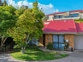 39 Selby Mews, Flagstaff, Hamilton