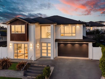 10 Ian Gordon Lane, Orewa