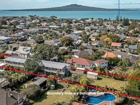 3/77 Old Lake Road, Narrow Neck, Auckland