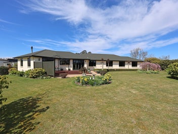 331 Homestead Road, Weston, Oamaru