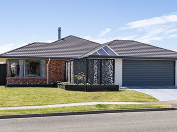 52 Aldinga Avenue, Stoke, Nelson