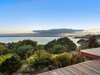 2 Sea View Terrace, Maraetai, Auckland