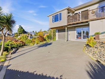 11 Skibo Street, Kew, Dunedin