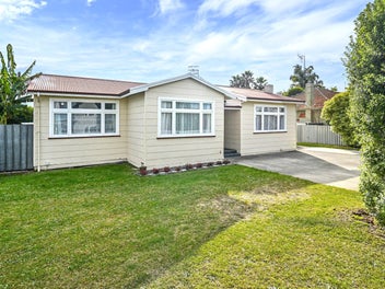 13 Anzac Avenue, Onekawa, Napier