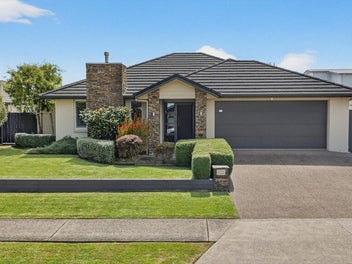 18 Lombardia Way, Karaka, Papakura