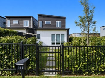166 Battalion Drive, Papakura, Papakura