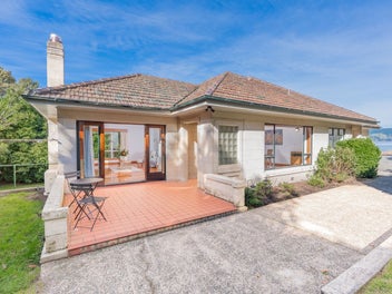 52 Saint Leonards Drive, Saint Leonards, Dunedin