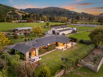 61A Colletts Road, Mangaroa, Upper Hutt