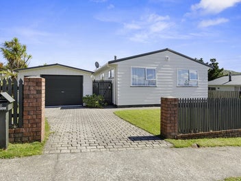 40 Outram Grove, Kelson, Lower Hutt