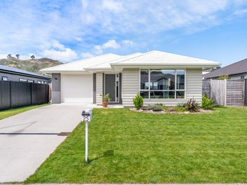 25 Cynisca Crescent, Wallaceville, Upper Hutt