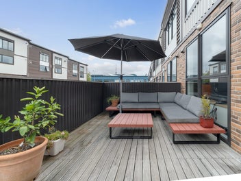 25/1 Glenside Crescent, Grafton, Auckland
