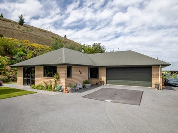 5 Attfield Close, Clyde, Clyde