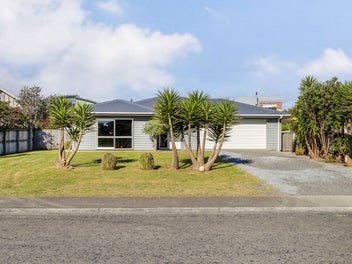 48 Gawler Street, Te Horo Beach