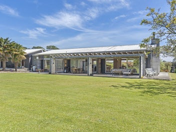 47 Atkinson Road, Hurworth, New Plymouth