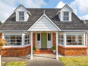 3/15 Saltburn Road, Milford, Auckland