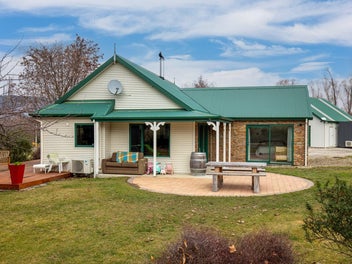 8 Letts Gully Road, Letts Gully, Alexandra