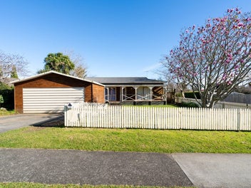 112 Sandspit Road, Waiuku, Waiuku