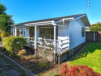 2/446 Great South road, Papakura, Auckland