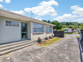 270A Wellington Road, Wainuiomata, Lower Hutt