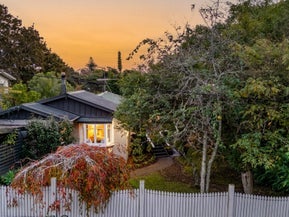 7 George Avenue, Herald Island, Auckland