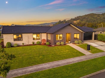 21 Te Kaeaea Crescent, Wallaceville, Upper Hutt