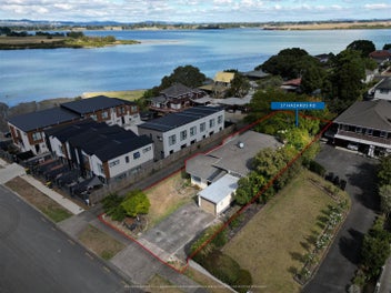 17 Hazards Road, Weymouth, Auckland