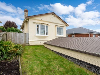 9 Wills Street, Balaclava, Dunedin
