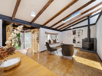 3/9 Poinsettia Place, Henderson, Auckland