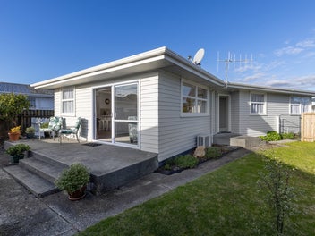 69A Michael RD, Paraparaumu Beach, Paraparaumu