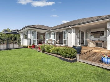 40 Liberty Crescent, Beachlands, Auckland