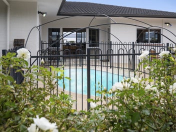 9 Maniapoto Grove, Waipahihi, Taupo