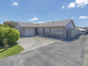 51 Clark Road, Pahurehure, Papakura