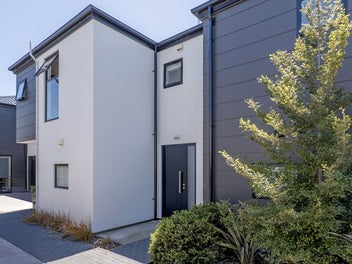 2/9 Bolton Avenue, Spreydon, Christchurch