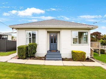 114 Tomahawk Road, Andersons Bay, Dunedin