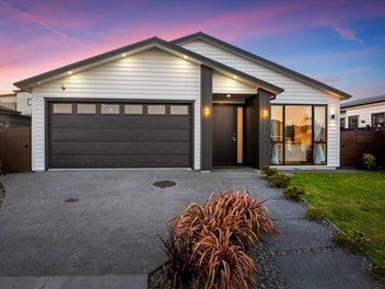 17 Vintry Drive, Huapai, Kumeu