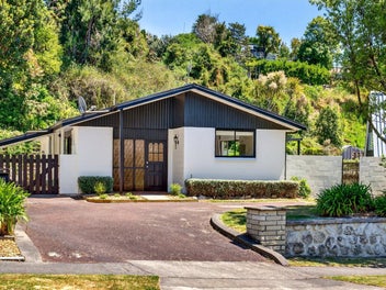 12 Tokomaru Drive, Havelock North, Havelock North