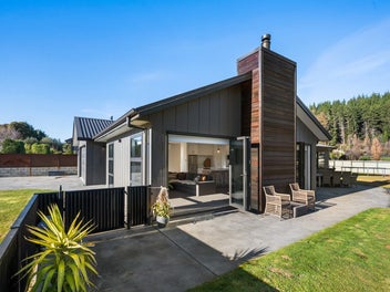 10 Alice Burn Drive, Cromwell