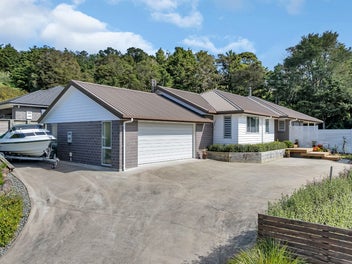 19 Walnut Grove, Kensington, Whangarei