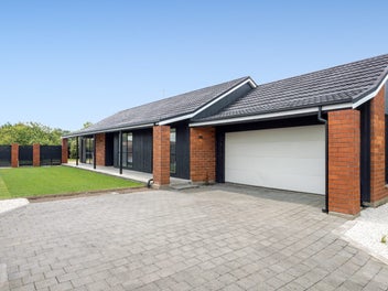 16 Heathglen Avenue, Parklands, Christchurch