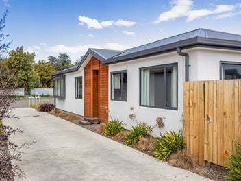 1/9 Raupo Street, Bromley, Christchurch