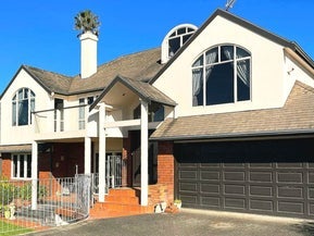 1/104 Matipo Road, Mairangi Bay, Auckland