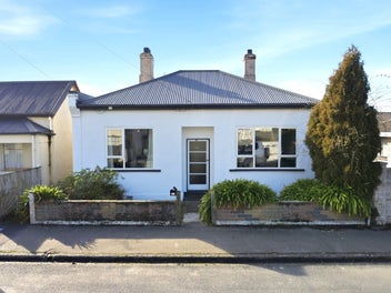 31 Pencarrow Street, Caversham, Dunedin
