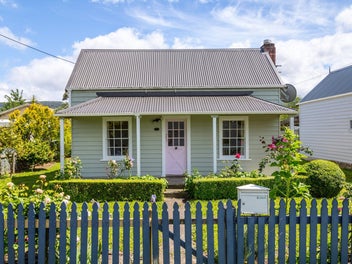 24 Waite Street, Featherston