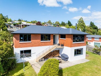 90 Main South Road, Green Island, Dunedin