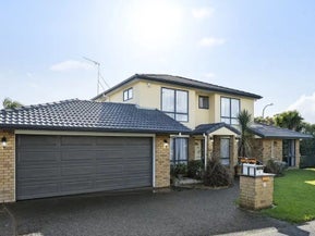 1 Highfields Terrace, Henderson, Auckland
