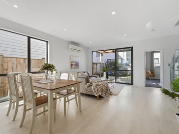9 Pihoihoi Place, Hobsonville, Auckland