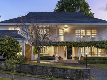 47 Hawkins Street, Meadowbank, Auckland
